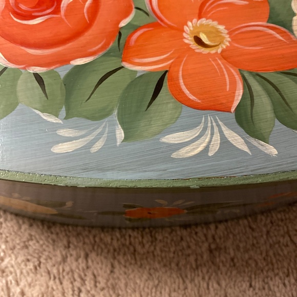 Vtg French Couple Oval Handpainted Folk Art Wooden bride box With Cover Marked - Picture 15 of 16